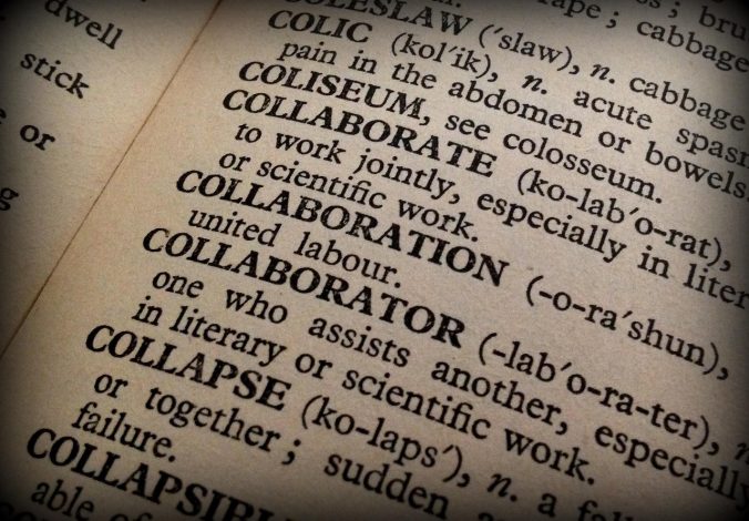 Dictionary "Collaborate", Image by Dianne Hope from Pixabay